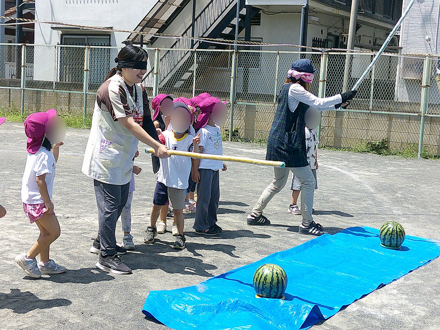 すいか割り②